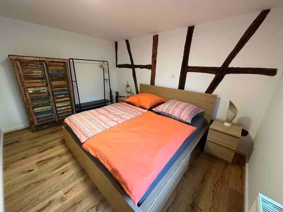 Ortenberg  Neue Ferienwohnung Direkt Am Vulkanradweg מראה חיצוני תמונה