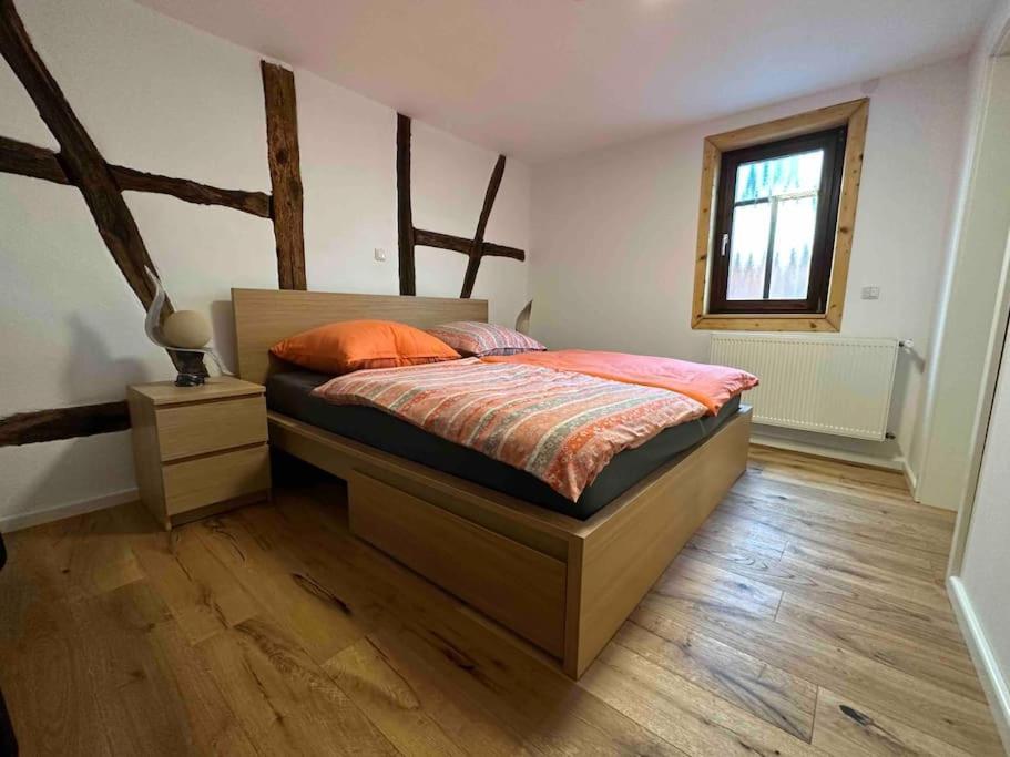 Ortenberg  Neue Ferienwohnung Direkt Am Vulkanradweg מראה חיצוני תמונה