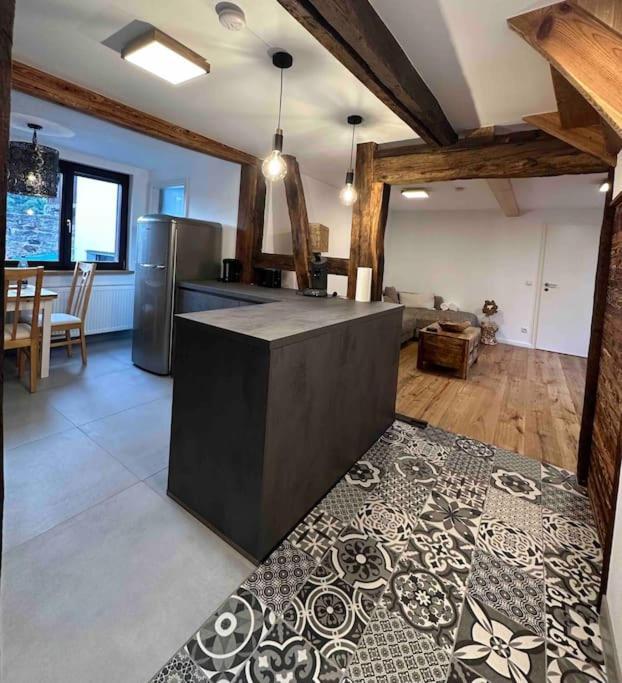 Ortenberg  Neue Ferienwohnung Direkt Am Vulkanradweg מראה חיצוני תמונה
